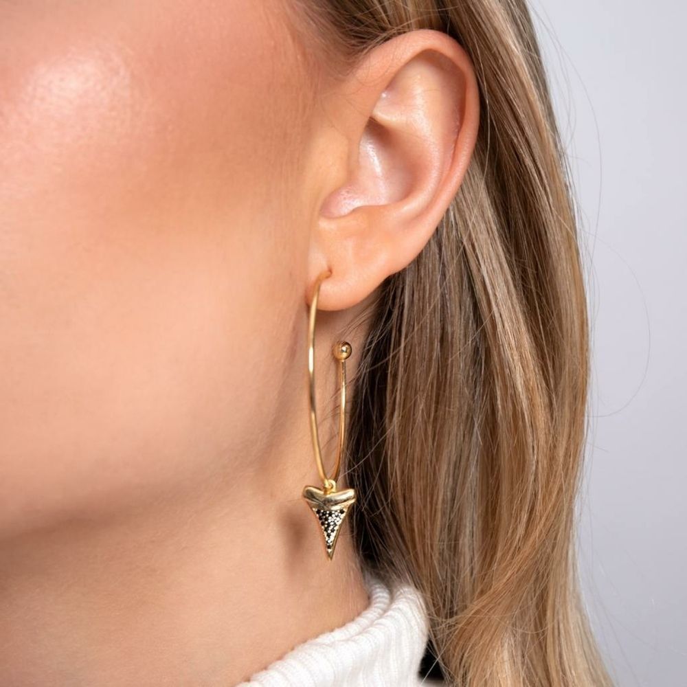 Shark Tooth Hoop Earring - Picture 2 of 5